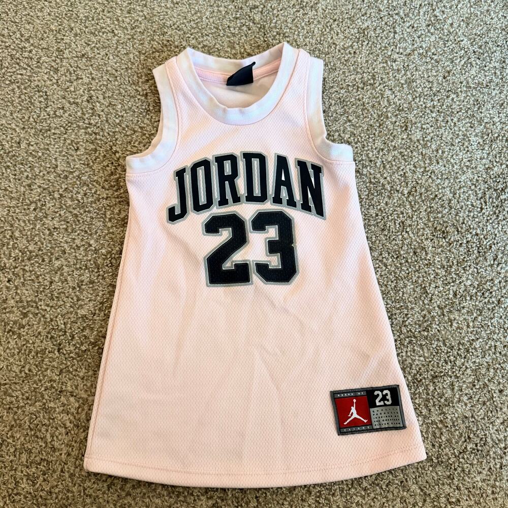 Michael Jordan Jersey Pink Girls Size 3T Basketball NBA
